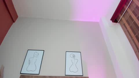 Rossie Walker online show from February 7, 11:56 am