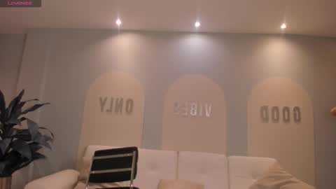 Rossie Rivers online show from January 11, 5:41 pm