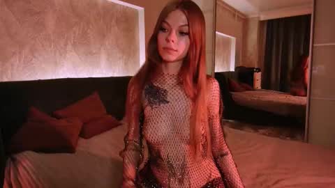 rosy_black_ online show from February 18, 4:58 pm