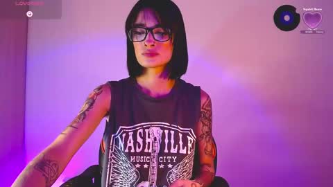 rot_wallace online show from September 18, 10:58 pm