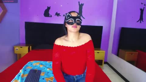 rouse_luna online show from May 15, 2:24 pm