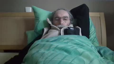 routi97 online show from March 7, 7:08 am