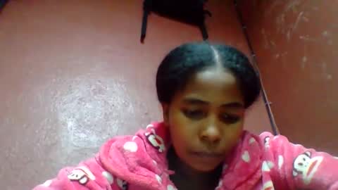 rovaelyah online show from May 9, 2:34 pm