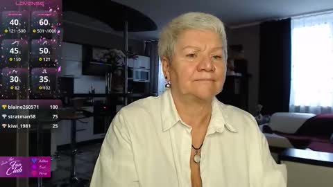 Roxana online show from March 4, 2:58 pm