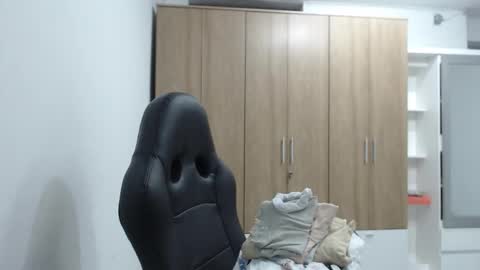 Roxana online show from March 12, 3:21 am