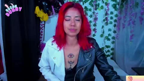 roxxy online show from September 12, 2:46 am