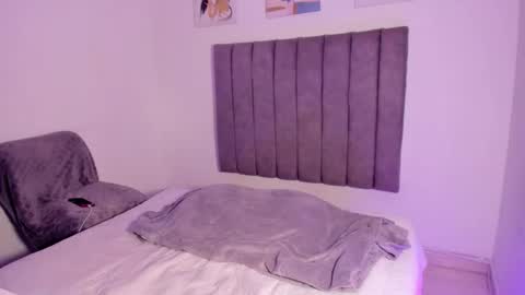 Roxane online show from February 23, 8:16 am