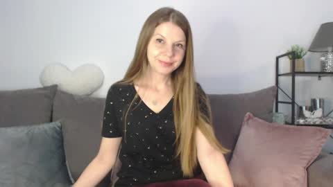roxanneliss online show from May 24, 6:36 pm