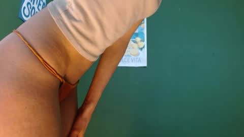 Roxie online show from April 7, 2:02 am