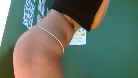 Roxie online show from February 15, 2:25 am