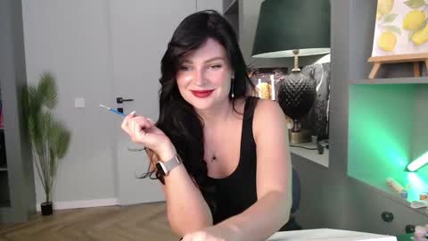 roxxiejet online show from September 13, 8:28 am