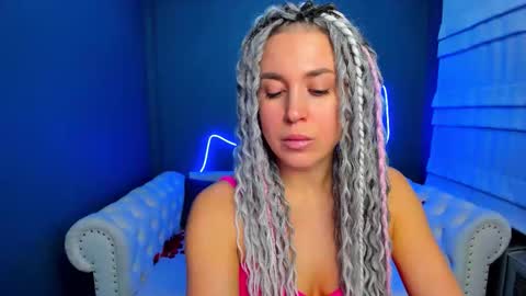 Roxy online show from December 4, 2:11 am