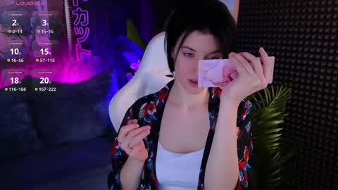 roxy_riot_ online show from October 23, 1:51 am