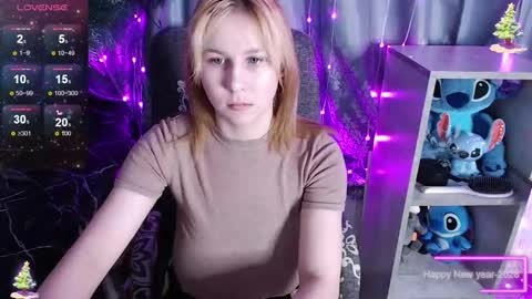 angela online show from January 11, 4:29 am