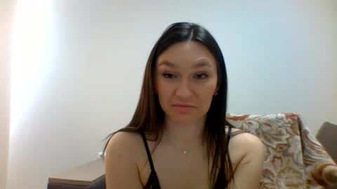 Roza05x online show from March 10, 8:40 am