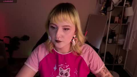 Roziett online show from March 26, 9:14 am