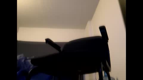 rrawles85 online show from January 15, 10:13 am