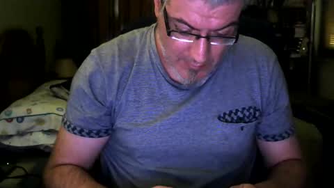 Snapshot of rrd85 chatting on October 24, 9:21 am rrd85 online show from October 24, 9:21 am