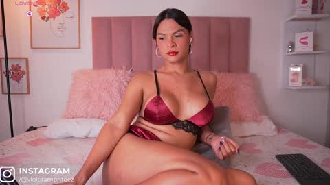Snapshot of rubioberli chatting on October 7, 1:56 am RubiOberli 9 INCH Guys my blue page is available now online show from October 7, 1:56 am