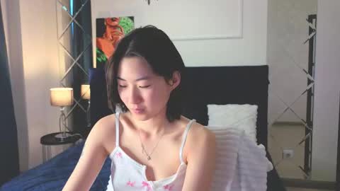 Runi online show from May 26, 1:44 am