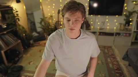 rusbradpitt online show from April 5, 3:20 pm