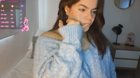 Lorenn online show from September 18, 7:51 pm