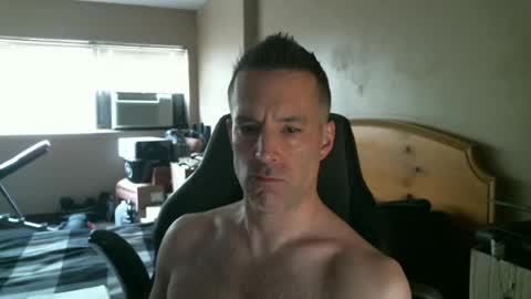 rustic_cuse_777 online show from October 15, 7:47 pm