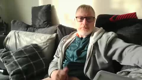 rusty69x online show from December 20, 11:43 am