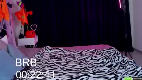 Ruth online show from October 29, 10:10 pm