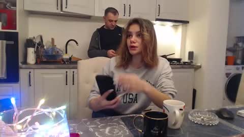 Snapshot of ruxandradanny chatting on December 13, 7:15 am ruxandradanny online show from December 13, 7:15 am