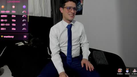 Ryan 15 online show from December 3, 10:38 am