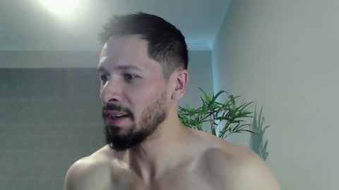 Ryan online show from May 5, 1:34 am
