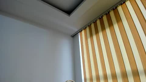 R Y A N online show from January 15, 11:41 am