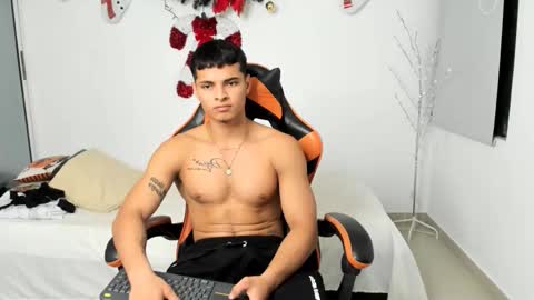 ryan_myerz online show from February 3, 6:40 am
