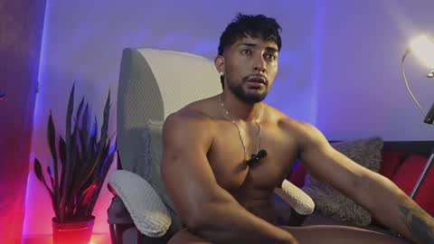 ryanboy30 online show from April 3, 11:11 pm