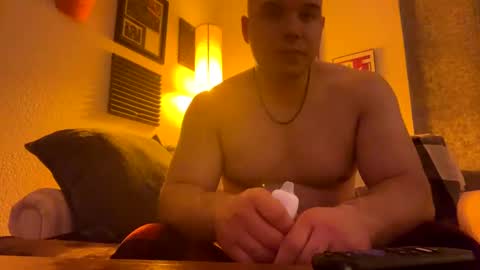 ryanjohnsonn online show from October 29, 4:47 am