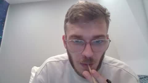 anonomousstoneruk online show from October 28, 6:20 pm