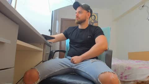 Ryanstone  online show from July 10, 6:18 am