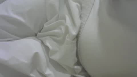 Snapshot of s201174370 chatting on October 23, 7:04 pm Cloney online show from October 23, 7:04 pm