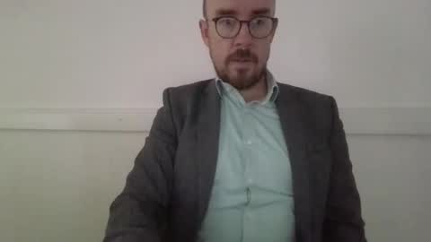 s_i_q online show from September 17, 7:34 am