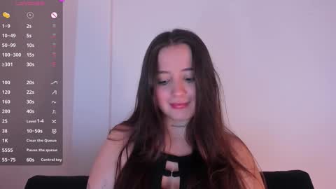 Snapshot of sabrina_lennox chatting on October 8, 5:35 am Sabrina Maria online show from October 8, 5:35 am