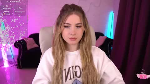 Sabrina online show from February 1, 7:27 am