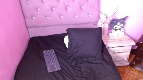 sabrinapaulson online show from May 22, 12:06 am