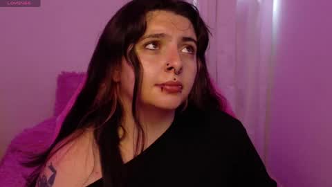 Ig  online show from May 10, 8:37 pm