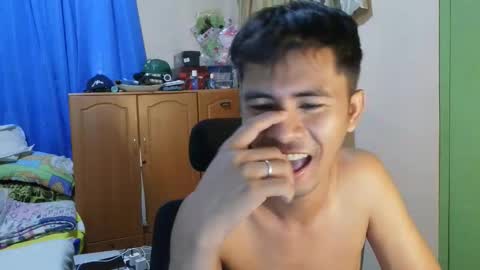 Sachu01 online show from April 7, 6:04 am