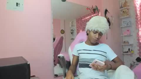 sack_wink online show from September 22, 7:18 pm