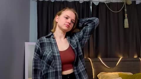 Lilli online show from October 27, 8:25 am