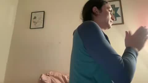 Snapshot of sadie_stars chatting on December 2, 6:24 am Sadie online show from December 2, 6:24 am