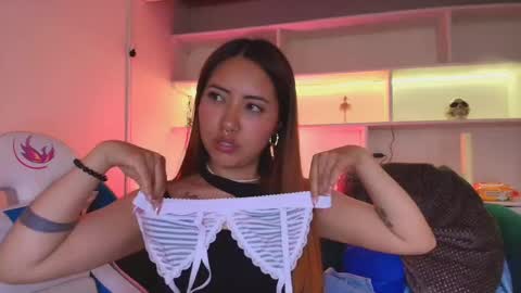 Cami online show from October 6, 6:59 pm