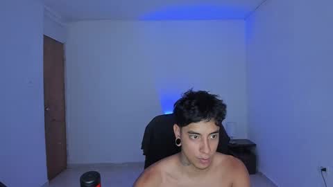 saenz_hotx online show from October 13, 9:39 pm